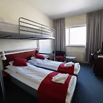 Hotel Sitla & *