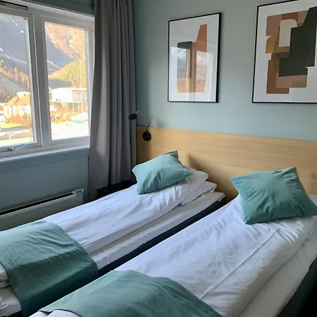 Sitla & Hotel